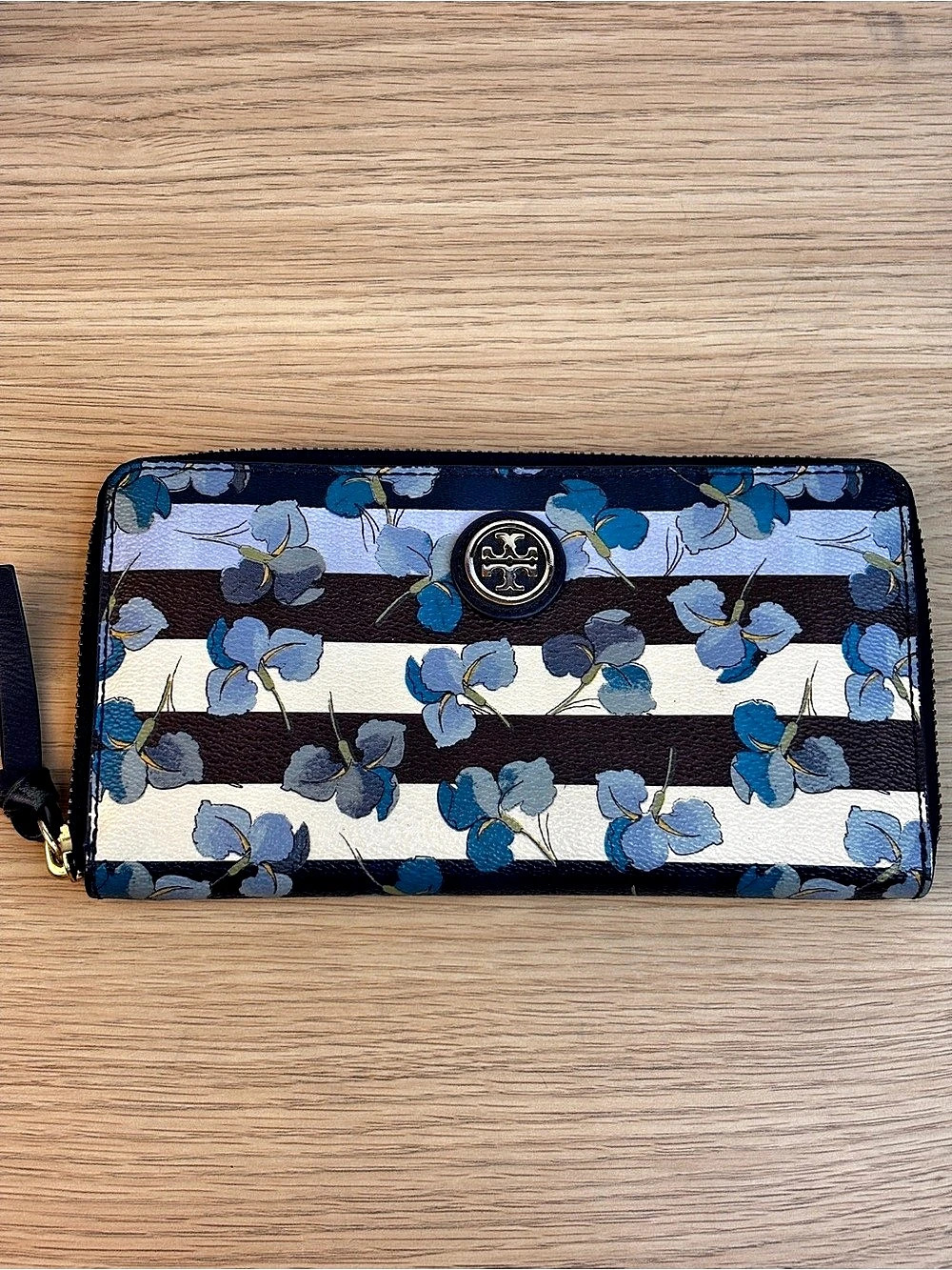 Tory Burch Kerrington Continental Zip Wallet Blue Floral